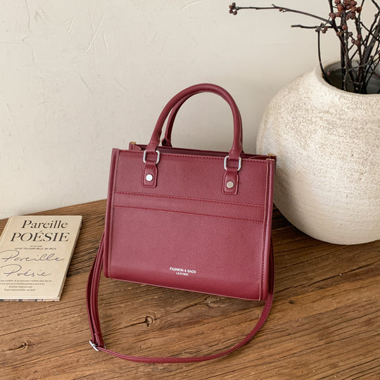 Damenhandtasche im minimalistischen Design mit abnehmbarem Schulterriemen Nord Taschen