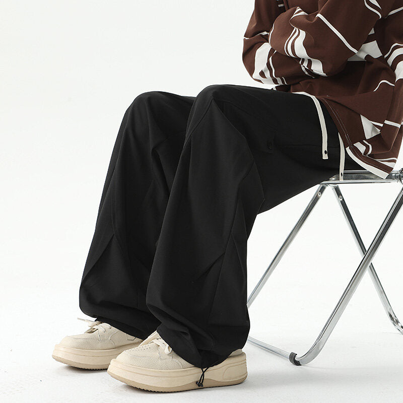 Herren Extraweite technische Cargo-Loungehose im drapierten Weitbein‑Schnitt Nord Taschen