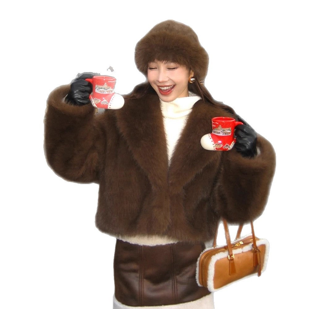 Damen Kurzmantel aus veganem Hochflor-Fauxfur mit Oversize-Schalkragen Nord Taschen