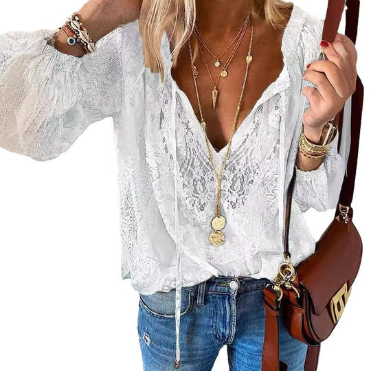 Damen Elegante und feminine Bluse mit V-Ausschnitt und Spitzenakzenten
