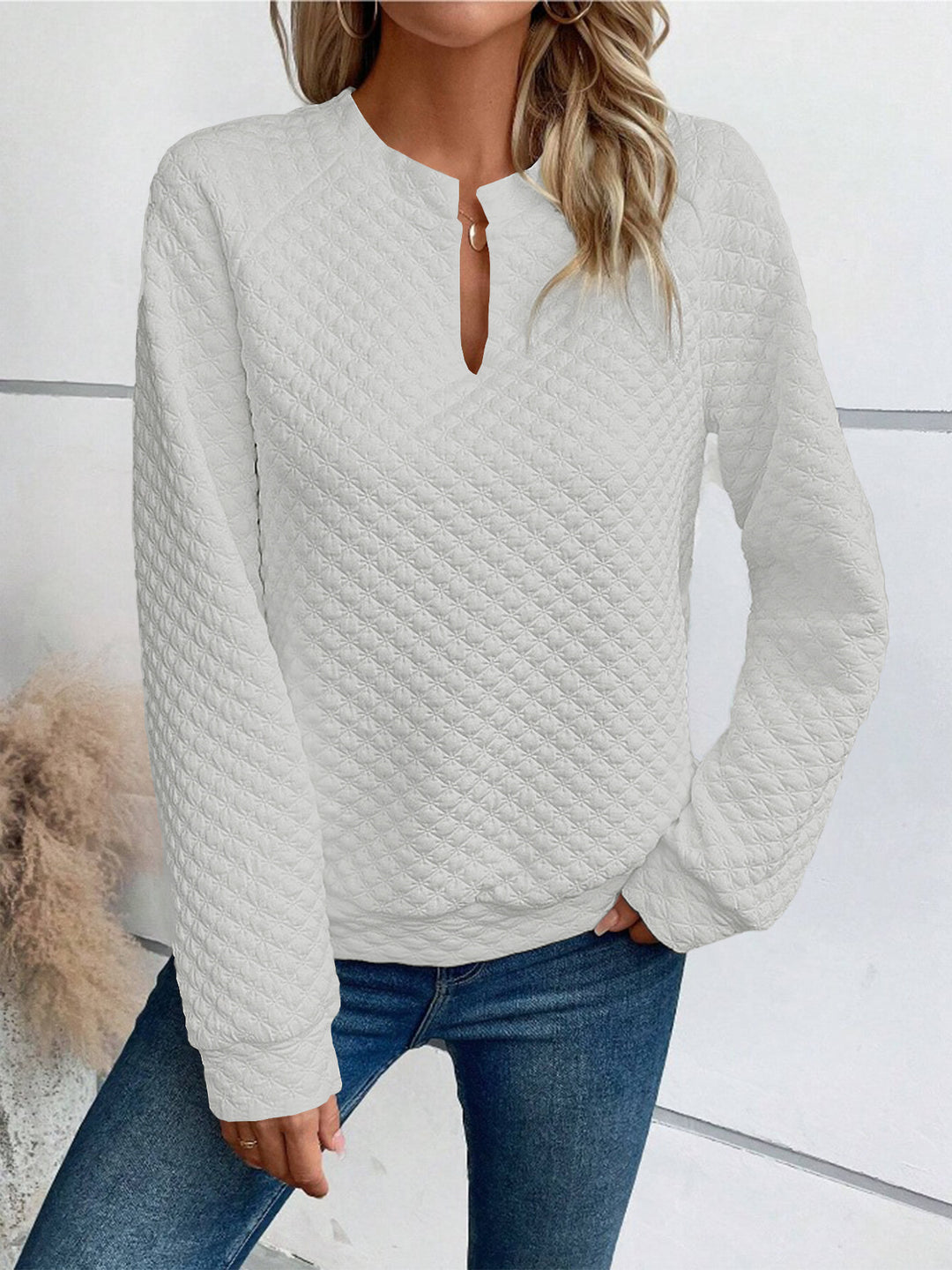Damen Gequilteter Stepppullover mit V‑Schlitz und strukturierter Rautenoptik Nord Taschen