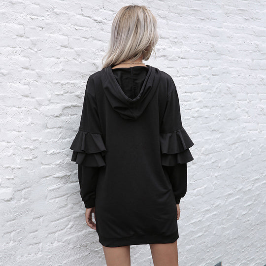 Damen Oversize-Kapuzenkleid mit zweistufigen Volantärmeln und Eingrifftasche Nord Taschen