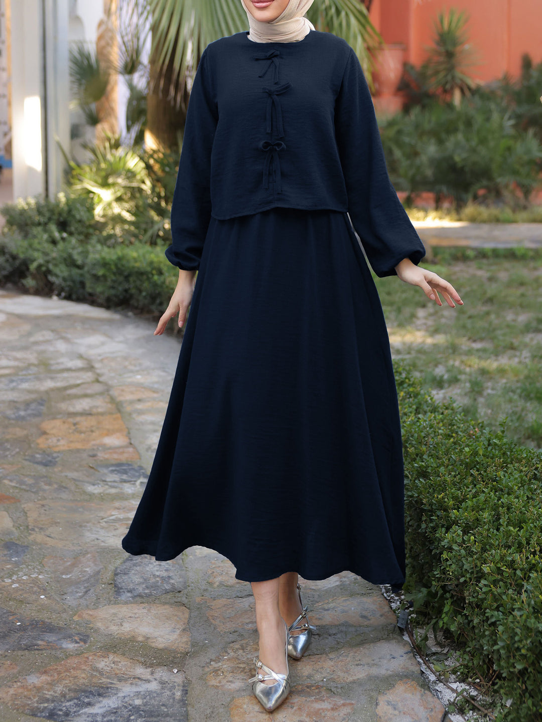 Damen Elegantes Langarmkleid mit Schößchen Nord Taschen