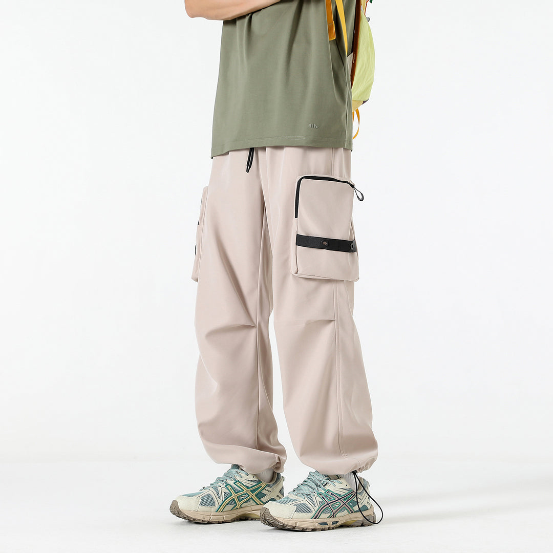 Herren Weite Utility-Cargohose mit großvolumigen Klappentaschen und Kordelzugbund Nord Taschen