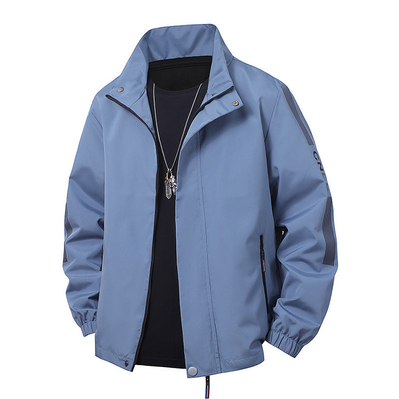 Herren Minimalistische technische Freizeitjacke mit hohem Kragen, verdecktem Reißverschluss und elastischen Bündchen Nord Taschen