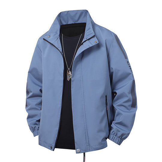 Herren Minimalistische technische Freizeitjacke mit hohem Kragen, verdecktem Reißverschluss und elastischen Bündchen Nord Taschen