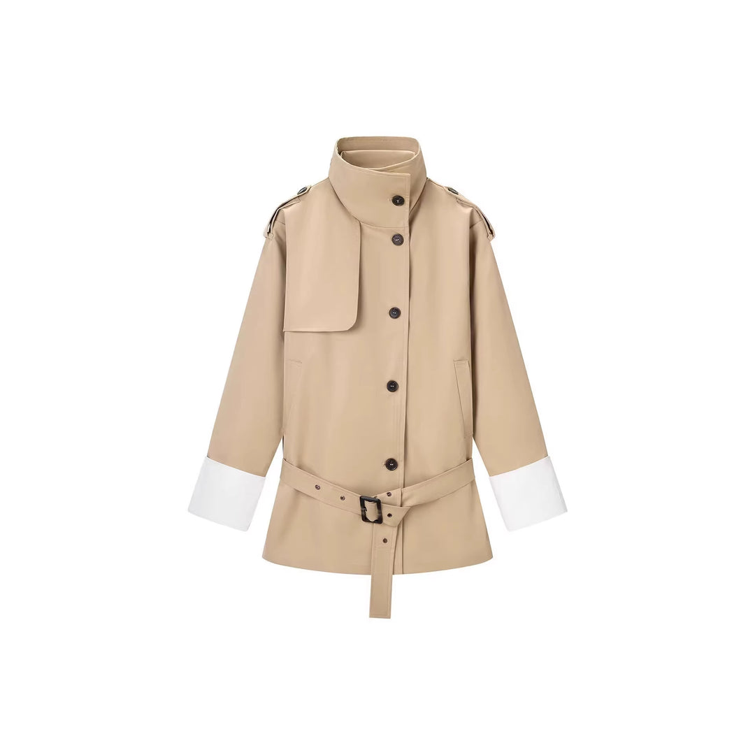 Damen Kurzer Trenchcoat mit Taillengürtel, Stehkragen und Kontrastmanschetten Nord Taschen