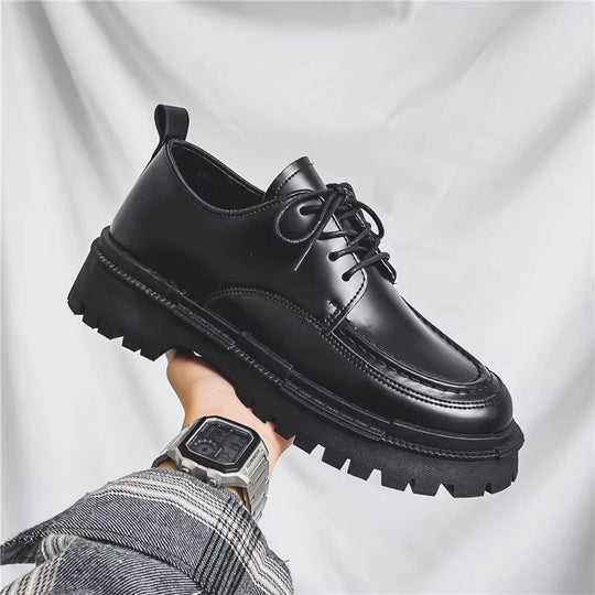 DamenModerne Schnürschuhe mit robustem Profil und trendigem Design - Vittorelli