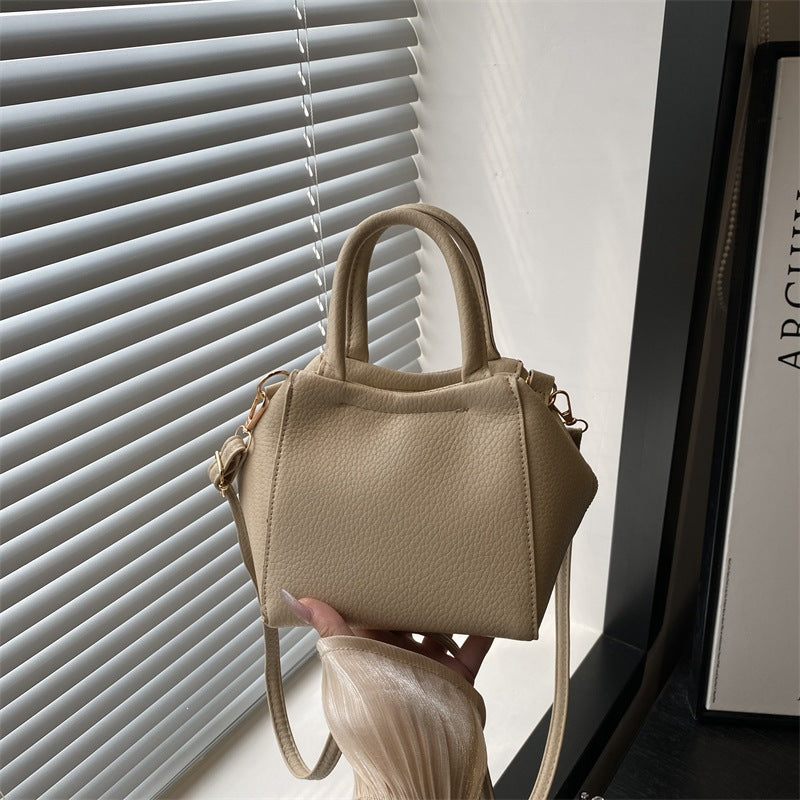 Damen modische Handtasche im strukturierten Design Nord Taschen