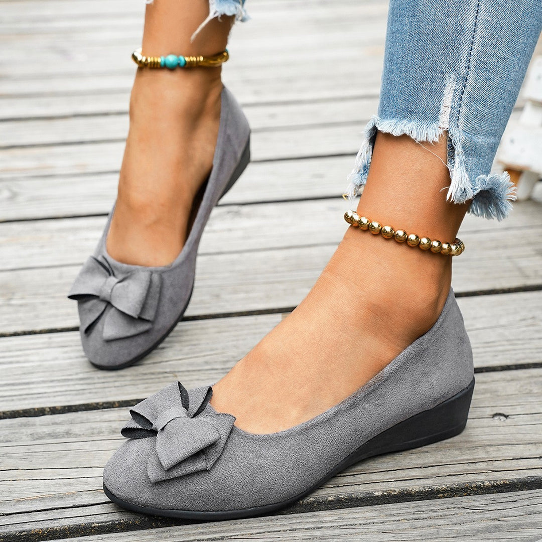 Damen  minimalistische Samt-Ballerina mit dekorativer Fußkette und ergonomischem Komfortfußbett Nord Taschen