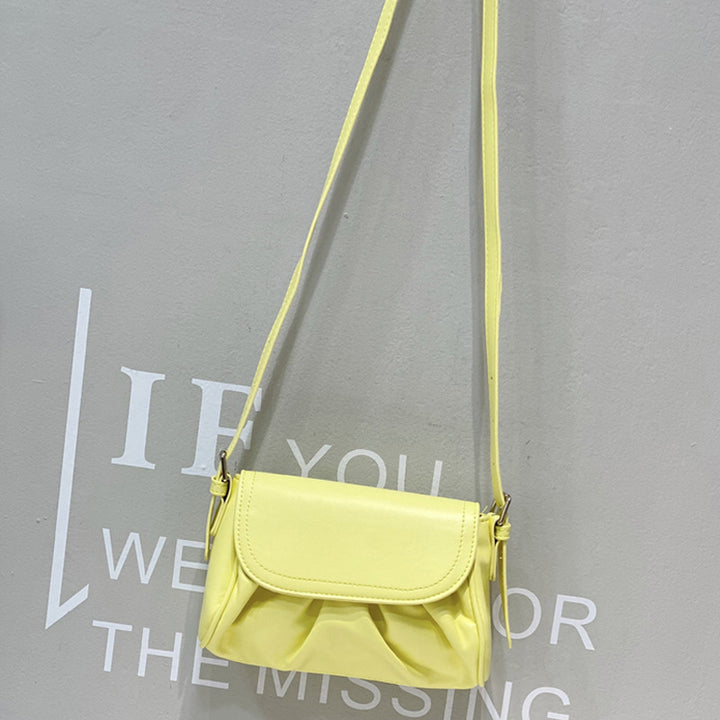Damen Hobo-Tasche mit raffiniertem Faltendesign und verstellbarem Schulterriemen Nord Taschen