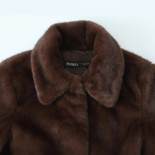Damen Kurzjacke aus luxuriösem Kunstfell mit klassischem Hemdkragen Nord Taschen