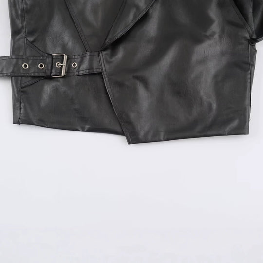 Damen Kurzer Kunstleder-Blouson mit übergroßem Schalkragen und Taillenriemen Nord Taschen