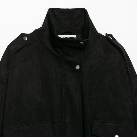 Damen Taillierte Velours‑Bomberjacke mit Stehkragen, Schulterriegeln und großen Pattentaschen Nord Taschen
