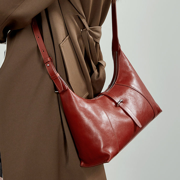 Damen Hobo-Tasche mit modernem Schnitt und praktischer Innenaufteilung Nord Taschen