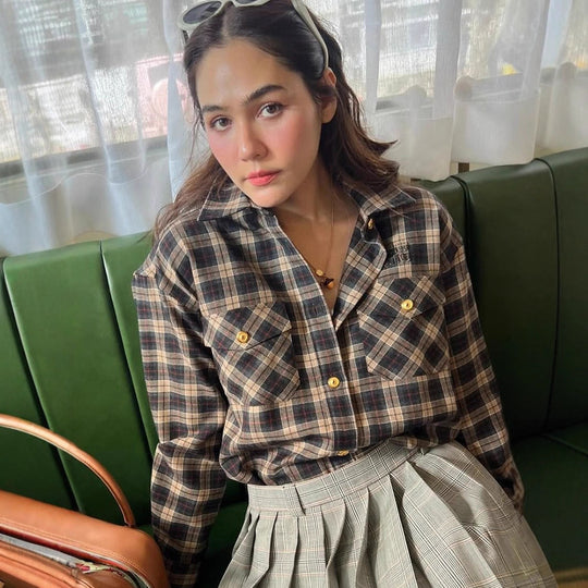 Damen Kariertes Overshirt mit Brusttaschen und goldenen Druckknöpfen Nord Taschen