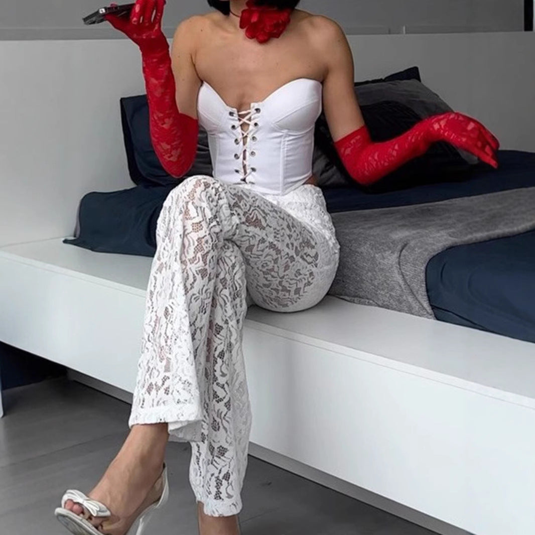 Damen Spitzenhose mit eleganter Schlagform