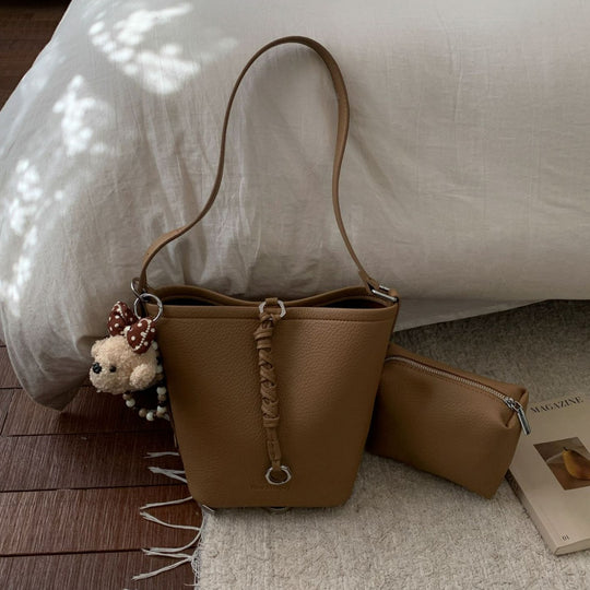 Damen Hobo Tasche mit geflochtenen Details Nord Taschen