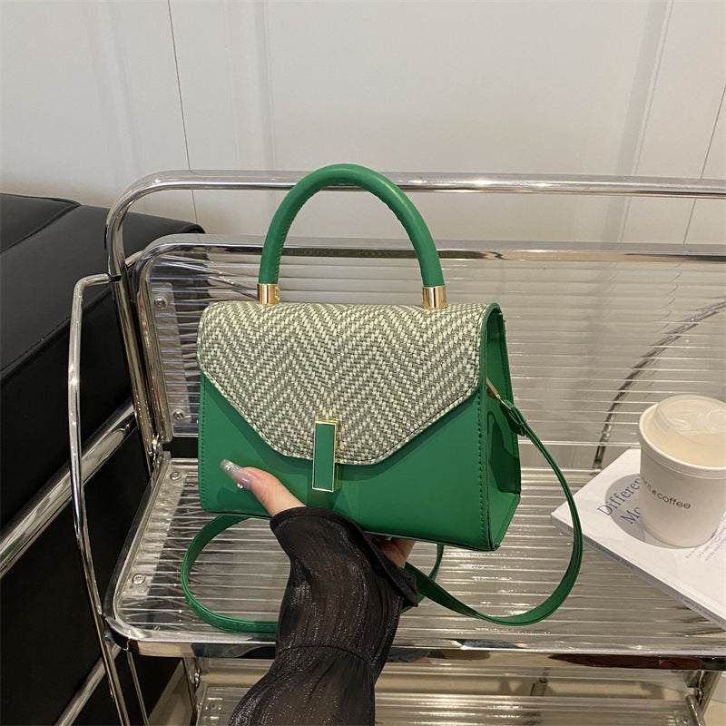 Damen elegante Umhängetasche mit strukturiertem Leder und glänzenden Akzenten Nord Taschen
