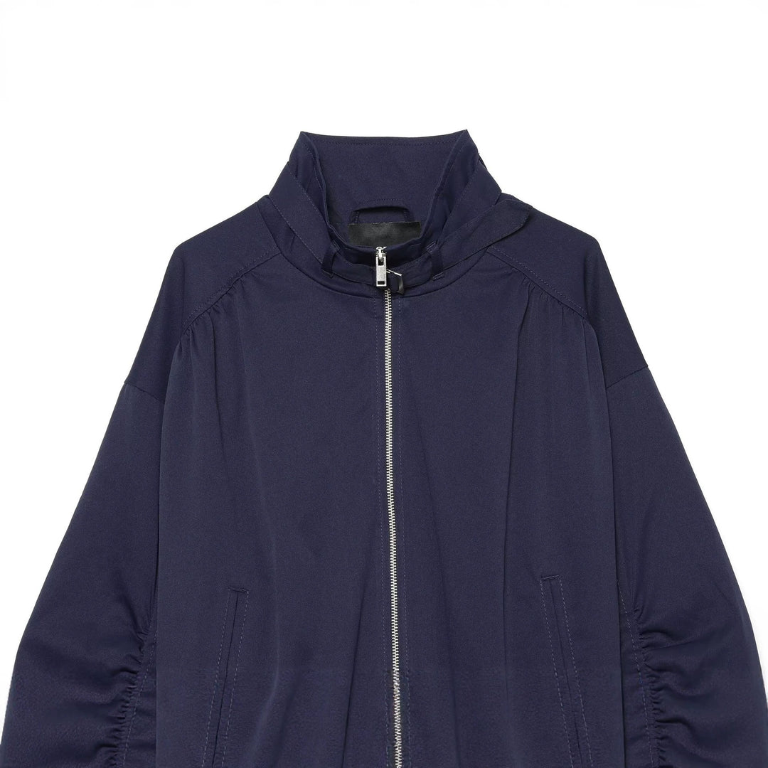 Damen Kurzer Nylon-Blouson mit hohem Stehkragen und gerafften Ballonärmeln Nord Taschen