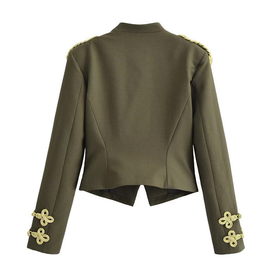 Damen taillierte militärische Kurzjacke mit Stehkragen, Epauletten und verzierten Zierknoten Nord Taschen