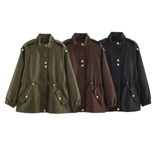 Damen Kurzjacke im Utility‑Stil mit Tunnelzug, Raglanärmeln und Metallknopfleiste Nord Taschen