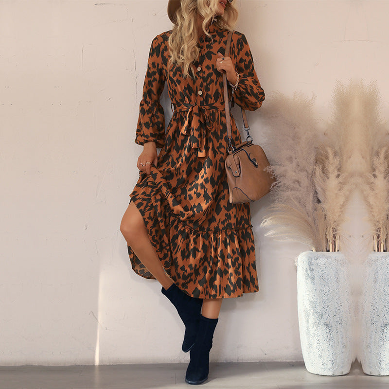 Damen Viskose-Midikleid mit Leoparden-Print, verdeckter Knopfleiste, Taillenband und Stufenvolant Nord Taschen