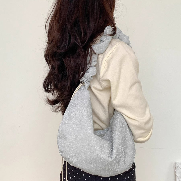 Damen Hobo-Tasche mit elastischem Tragegriff und geschmeidiger Oberfläche Nord Taschen