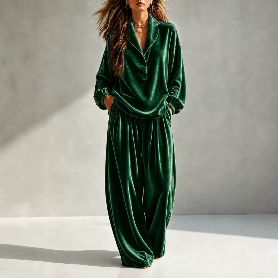 Damen Luxuriöses Velours-Loungewear-Set mit Schalkragen und weiter Palazzo-Hose Nord Taschen