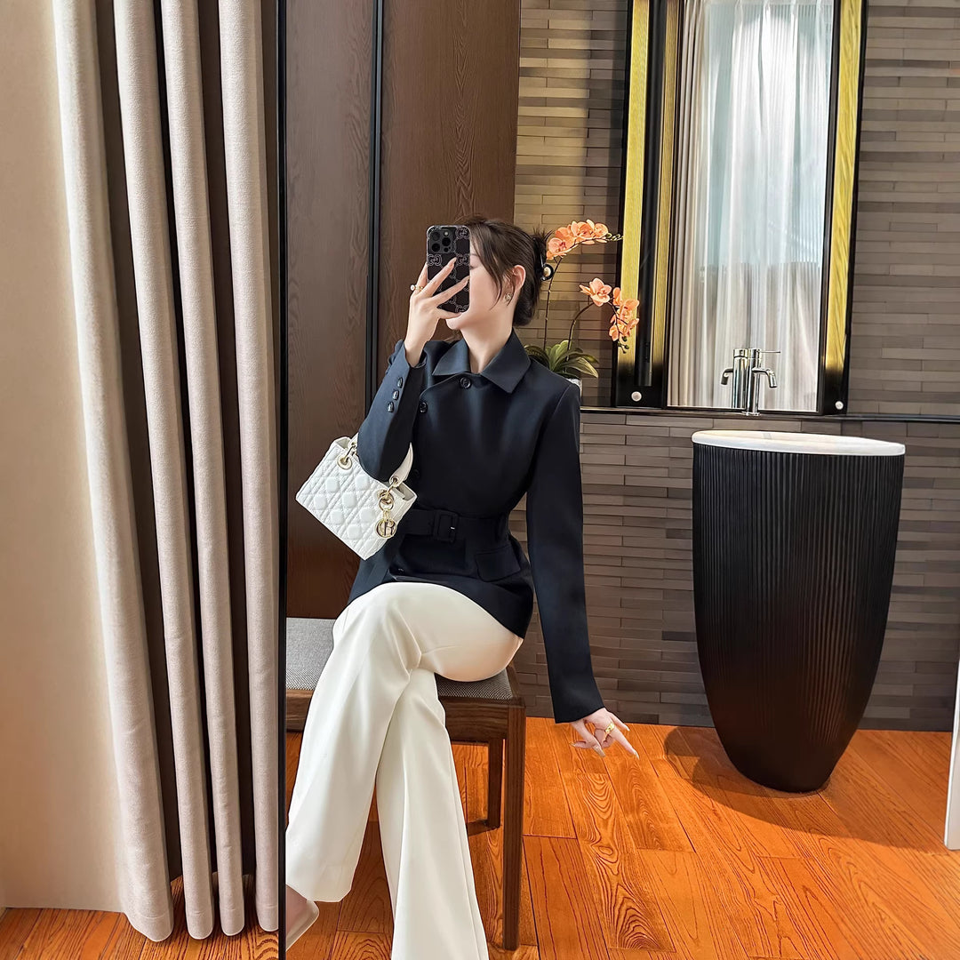 Damen Modischer Blazer mit Gürtel Nord Taschen