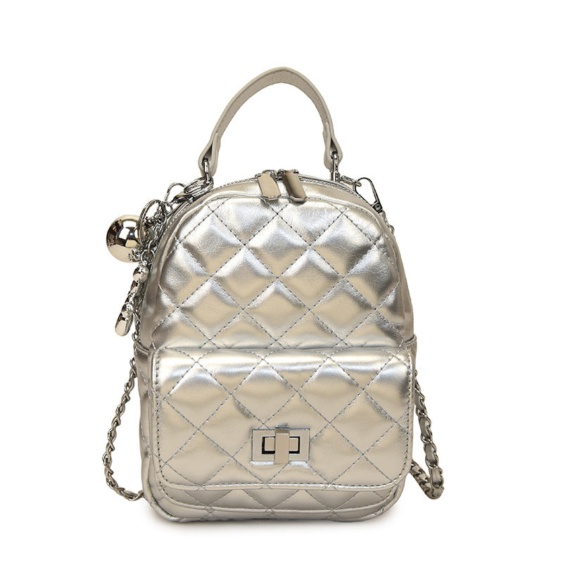 Damen modische Mini-Rucksacktasche mit elegantem Kettenriemen Nord Taschen