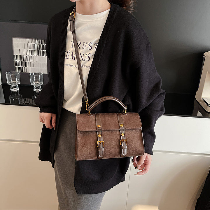 Damen Hobo-Tasche mit strukturierten Akzenten und verstellbarem Trageriemen Nord Taschen