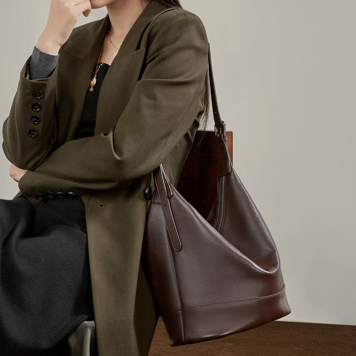 Damen Hobo-Tasche aus hochwertigem Leder mit durchdachtem Innenlayout Nord Taschen