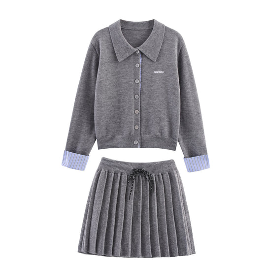 Damen Zweiteiliges Feinstrick-Set mit Hemdkragen-Cardigan und plissiertem Rock Nord Taschen