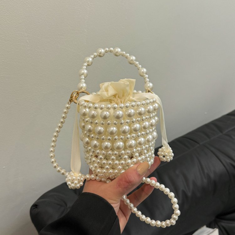 Damen Perlenhandtasche im luxuriösen Design Nord Taschen