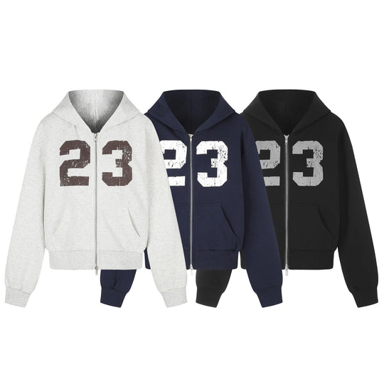 Damen Zip‑Hoodie im Boxy‑Schnitt mit Kängurutasche und Nummernprint Nord Taschen