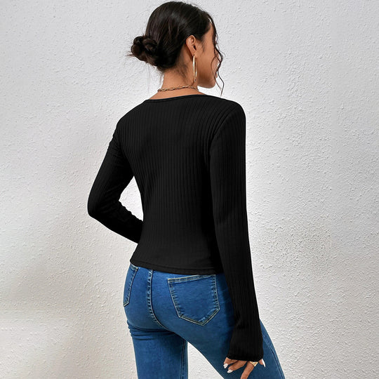 Damen geripptes Langarmshirt mit gekreuztem V‑Ausschnitt, ausgestellten Manschetten und figurbetonter Stretch-Passform Nord Taschen
