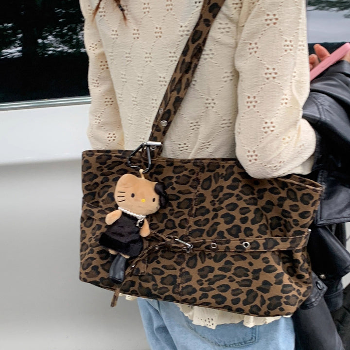Damen Tragetasche mit elegantem und funktionalem Design Nord Taschen