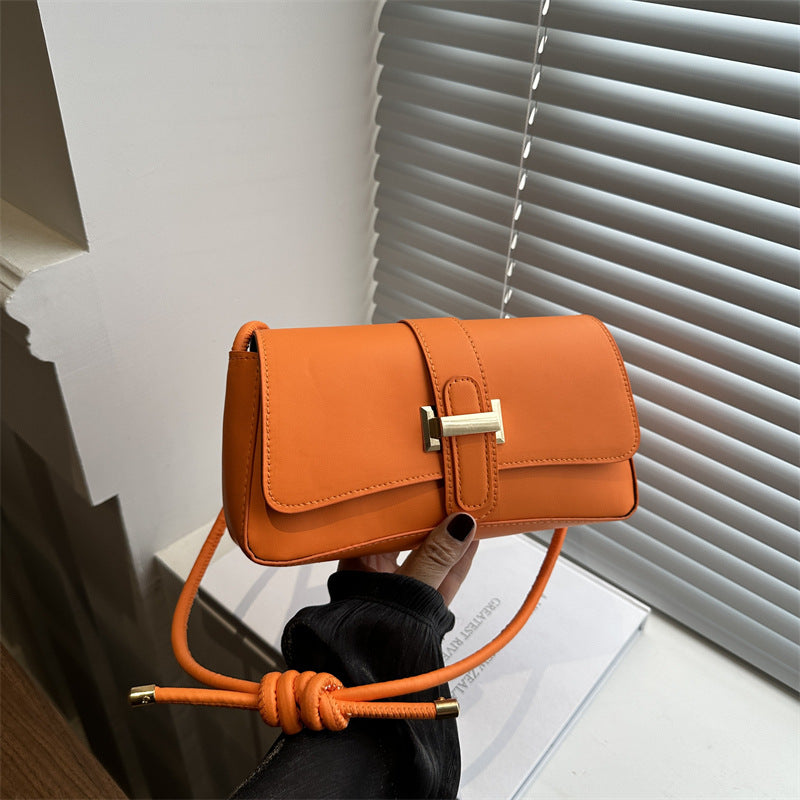 Damen elegante Clutch-Tasche mit raffiniertem Verschluss Nord Taschen