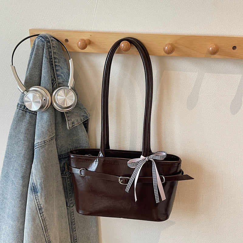 Damen Handtasche mit schickem, minimalistischen Design und elegantem Knoten Nord Taschen