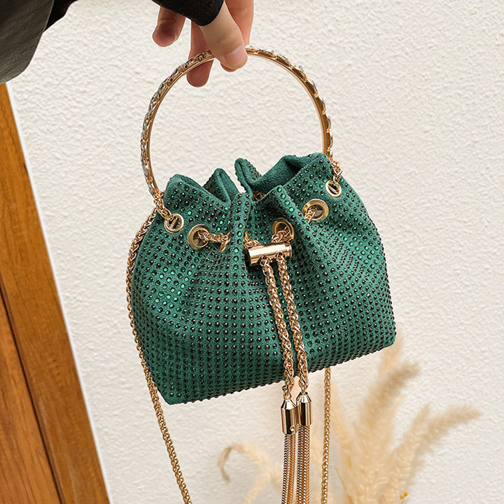 Damen glamouröse Umhängetasche mit auffälligem Kettenriemen Nord Taschen