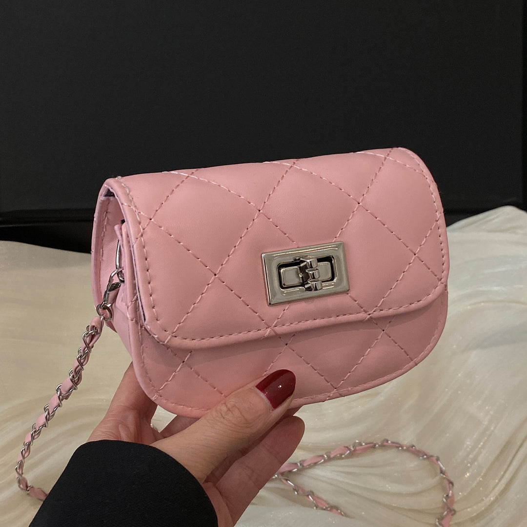 Damen Clutch mit elegantem Steppmuster und hochwertigen Akzenten Nord Taschen
