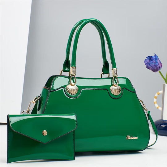 Damen Handtasche mit eleganten Goldakzenten und abnehmbarer Mini-Clutch Nord Taschen