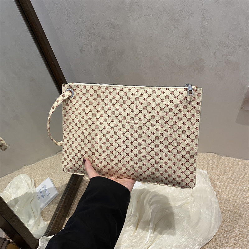 Damen elegante Clutch mit modernem Karo-Muster Nord Taschen