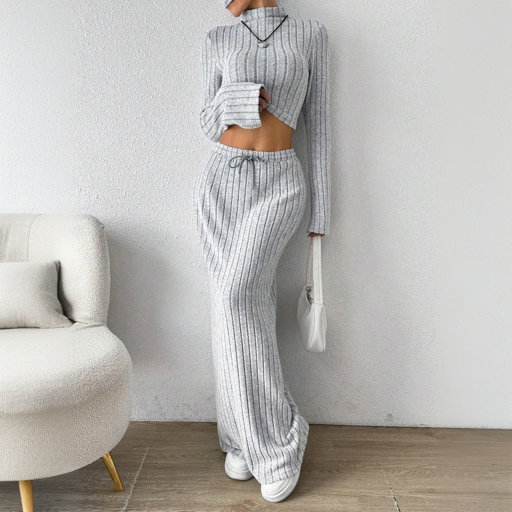 Damen gerippter Lounge-Zweiteiler mit Stehkragen-Crop und hochgeschnittenem Maxirock Nord Taschen