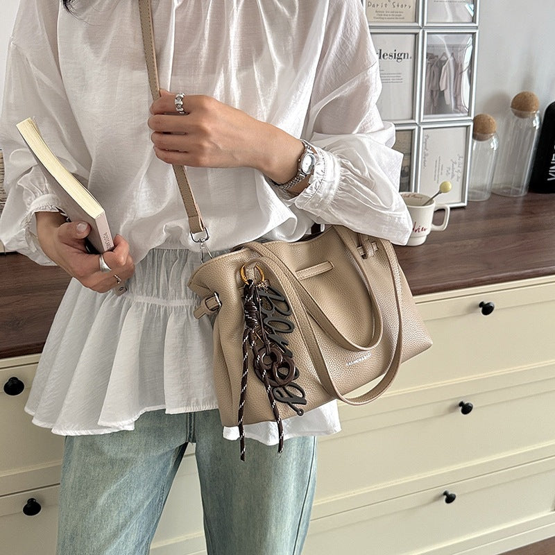 Damen elegante Handtasche mit vielseitigem Innenraum Nord Taschen