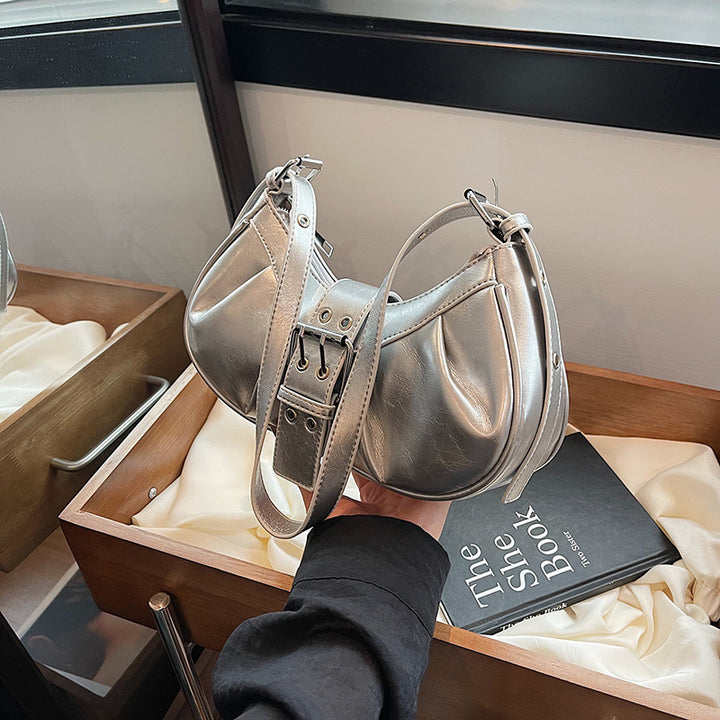Damen Hobo-Tasche mit raffiniertem Faltendesign und modischem Schnallenakzent Nord Taschen