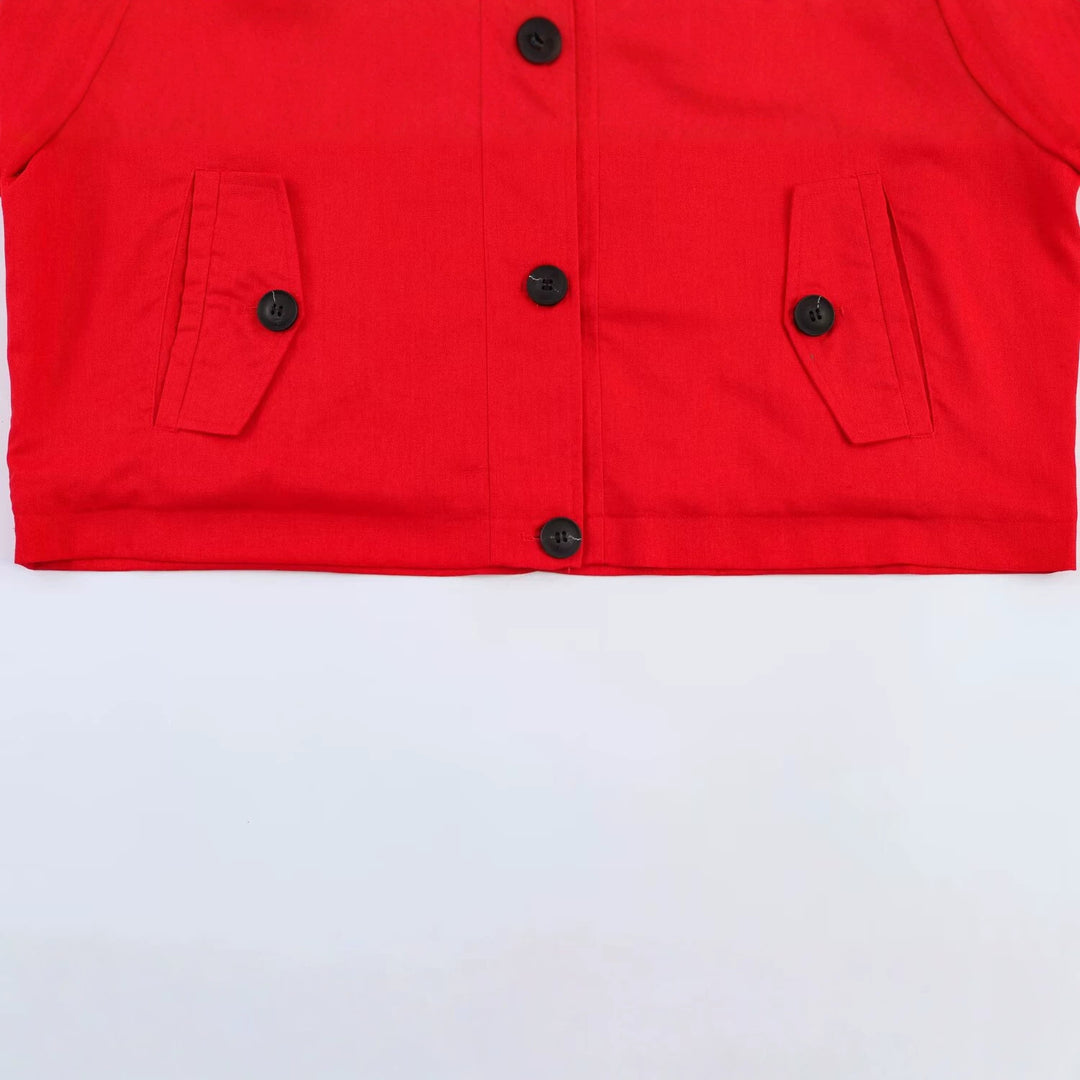 Damen Kurz geschnittene Oversize-Trenchjacke mit Stehkragen und Schulterklappen Nord Taschen