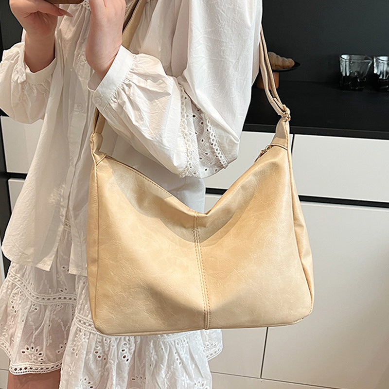Damen Hobo-Tasche mit elegantem Design und praktischen Innenfächern Nord Taschen
