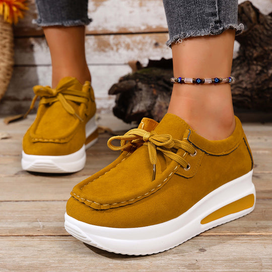 Damen Velours‑Mokassin‑Plateau‑Sneaker mit verstecktem Keil und gepolstertem Komfortfußbett Nord Taschen